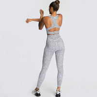 Kickback solid color yoga suit
