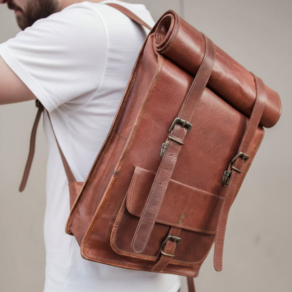 LEATHER ROLLING TRAVELLERS BACKPACK